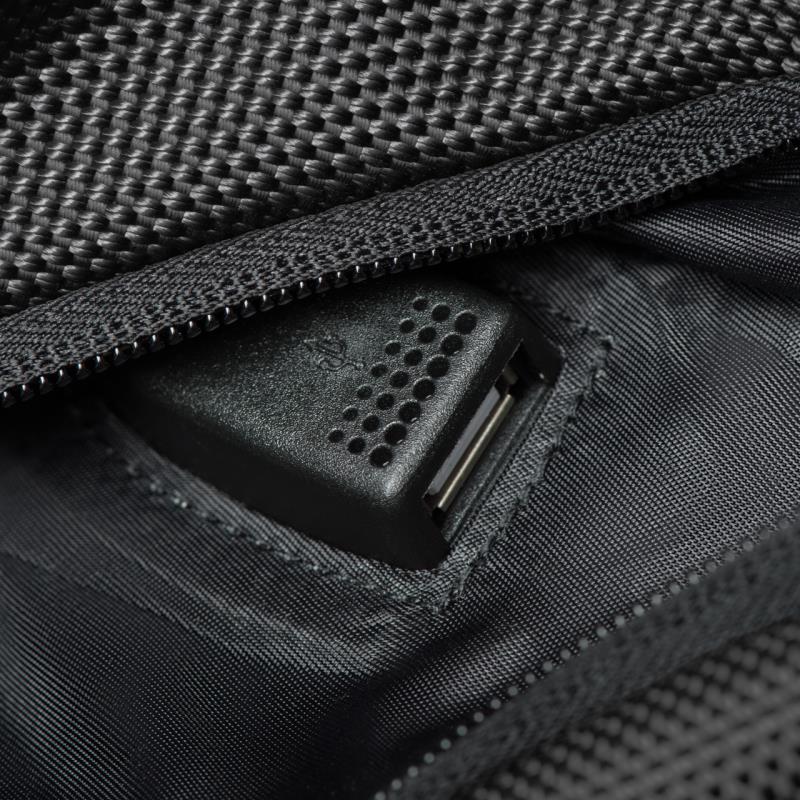 Porsche Design Roadster 4.1 BackPack M Batoh