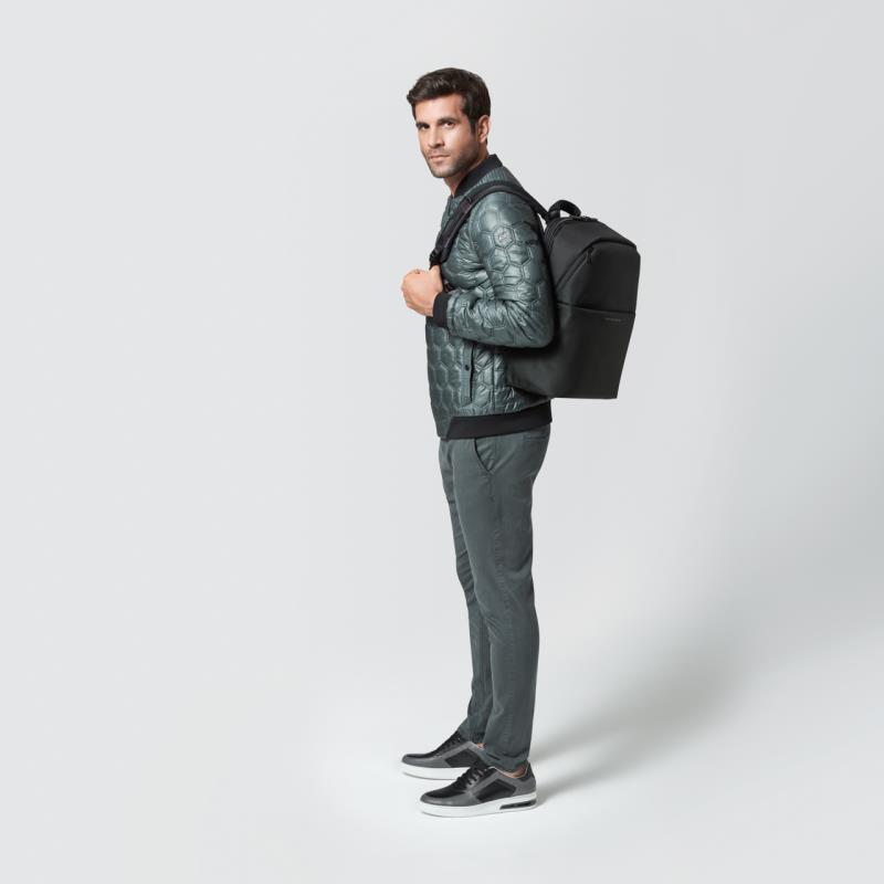 Porsche Design Roadster 4.1 BackPack M Batoh