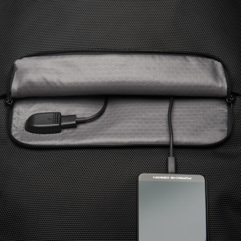 Porsche Design P 2250 Roadster 4.0 Backpack LVZ batoh