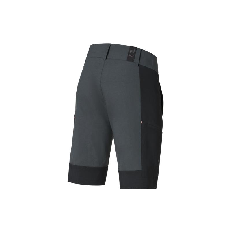 P 5070 M Porsche Design Cargo Shorts
