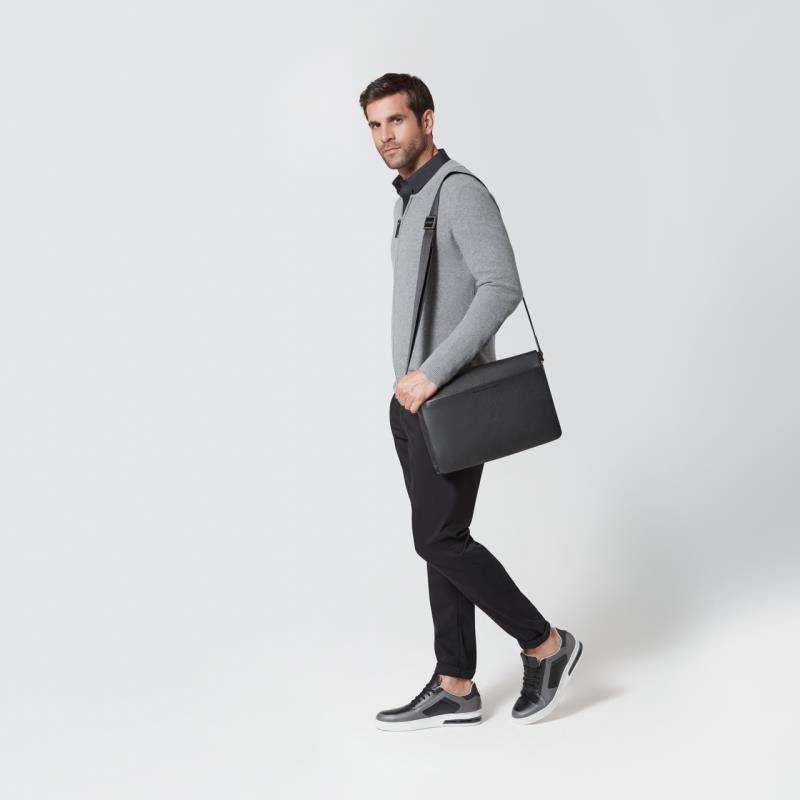 Porsche Design Cervo 2.1 MessengerBag LHF Taška přes rameno black černá