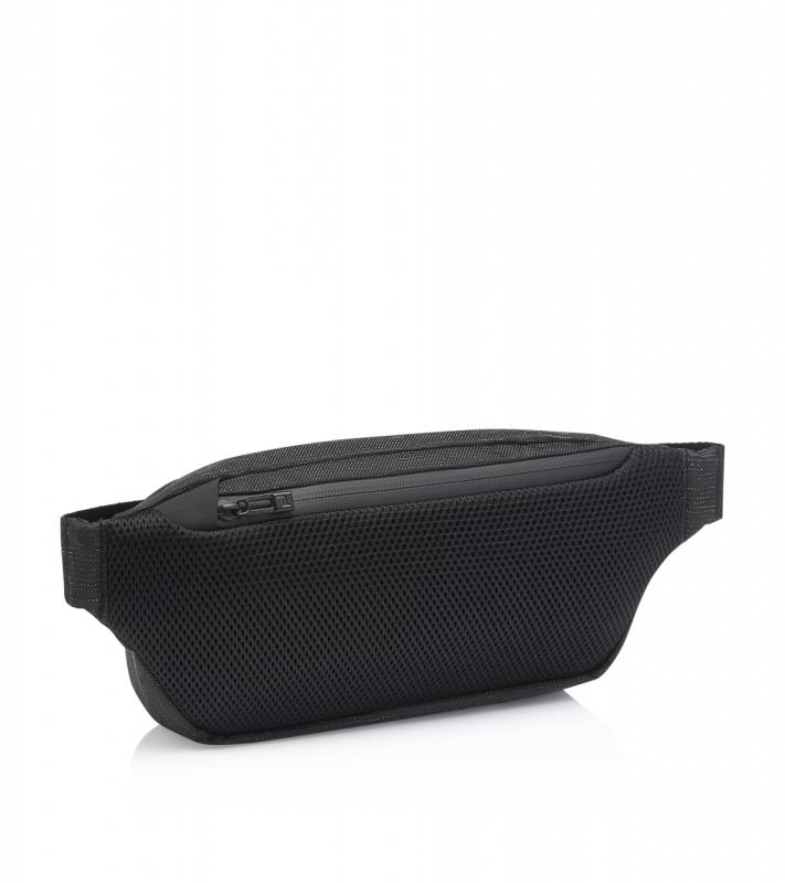 P 5810 Porsche Design X-Body Bag Ledvinka