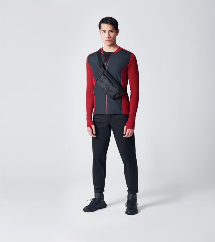 P 5810 Porsche Design X-Body Bag Ledvinka