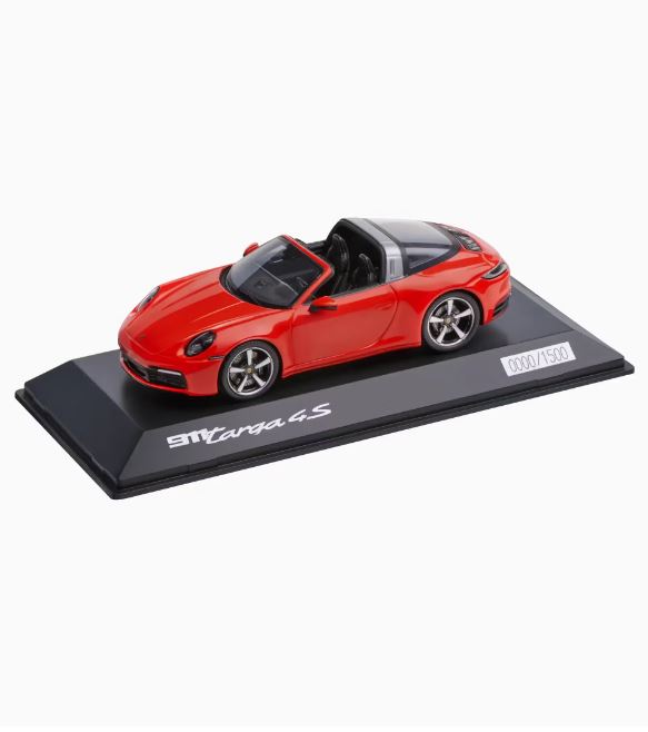 PORSCHE 911 Targa 4S (992) Model 1:43 lávově červená