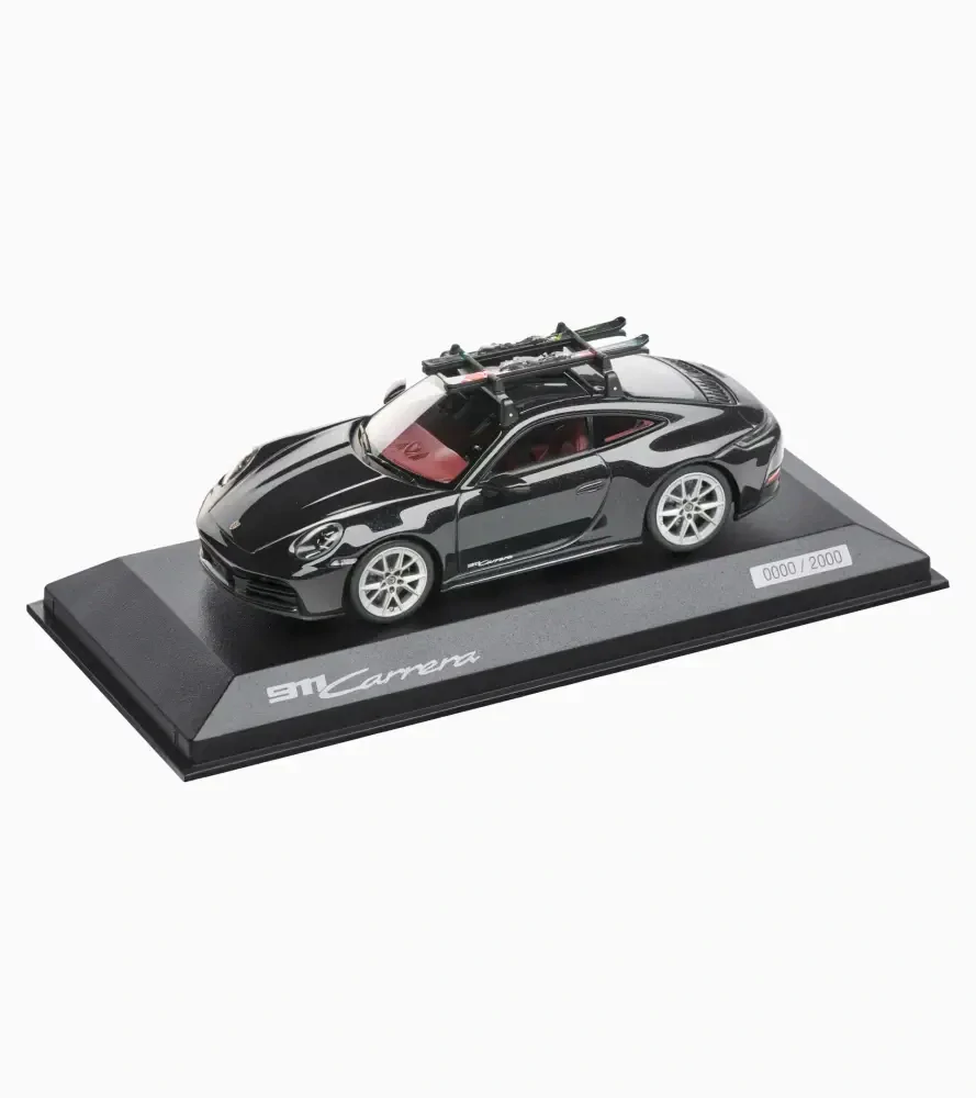 Porsche 911 Carrera (992.2) – Limited Edition Model 1:43 černá