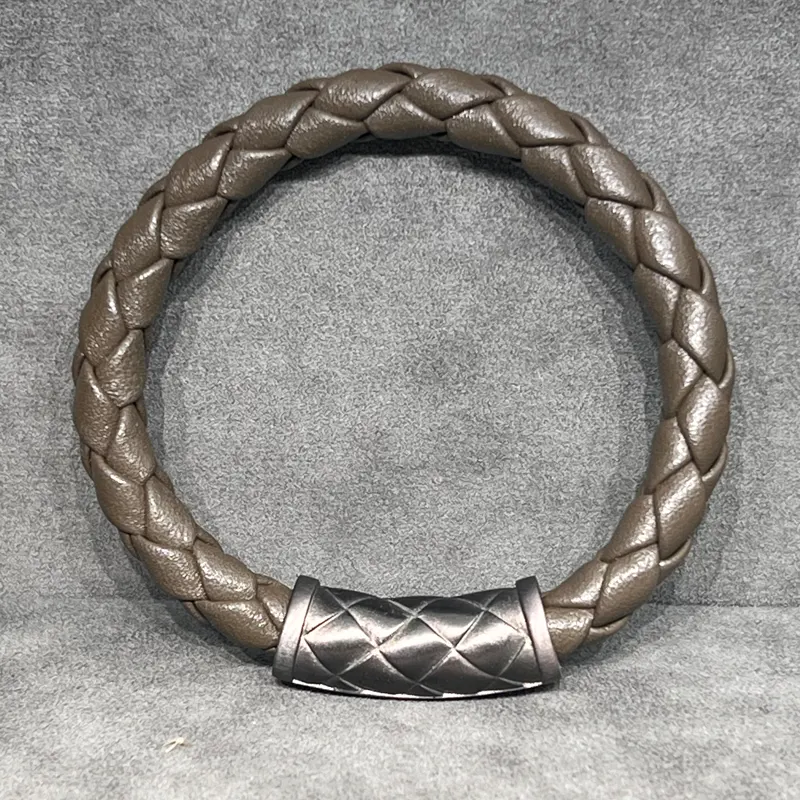 PORSCHE DESIGN Bracelet Nexus Náramek kožený pletený tmavě zelená olivová s logem 19 cm