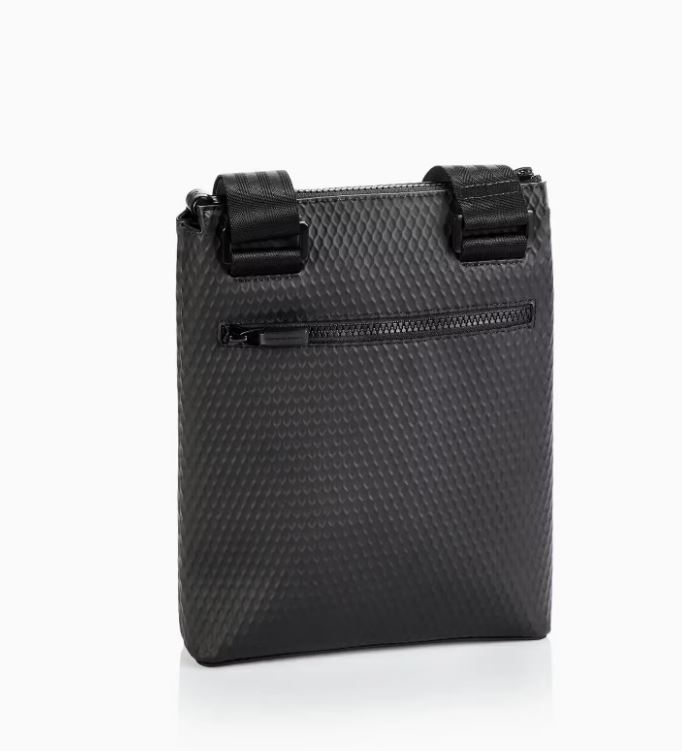 PORSCHE DESIGN Studio Shoulder Bag Taška malá přes rameno černá