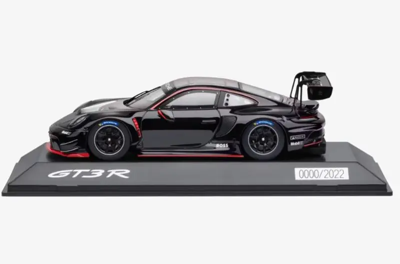 PORSCHE 911 GT3 R (992) Ltd Model 1:43 černá