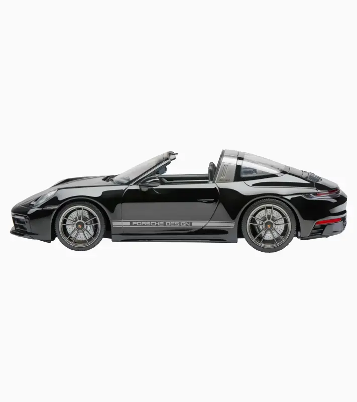 PORSCHE 911 Targa 4 GTS (992) 50 Years of PD Model 1:18 černý