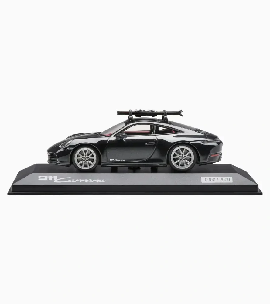 Porsche 911 Carrera (992.2) – Limited Edition Model 1:43 černá