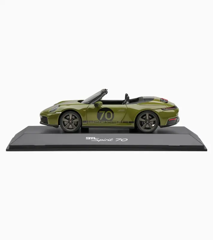 PORSCHE 911 GT3 Spirit 70 Model 1:43 provedení cabrio v olivově zelené