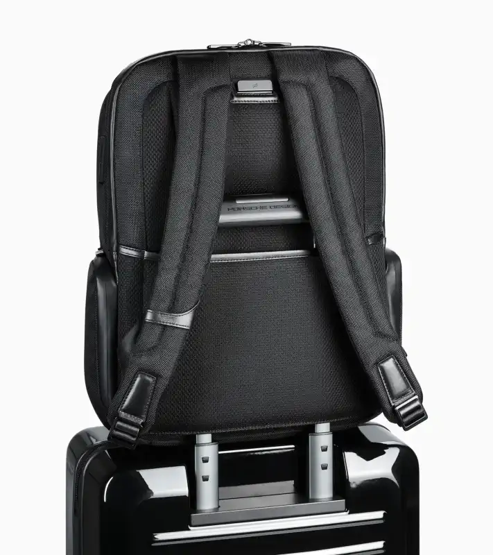 Porsche Design Roadster Pro Backpack L batoh černý