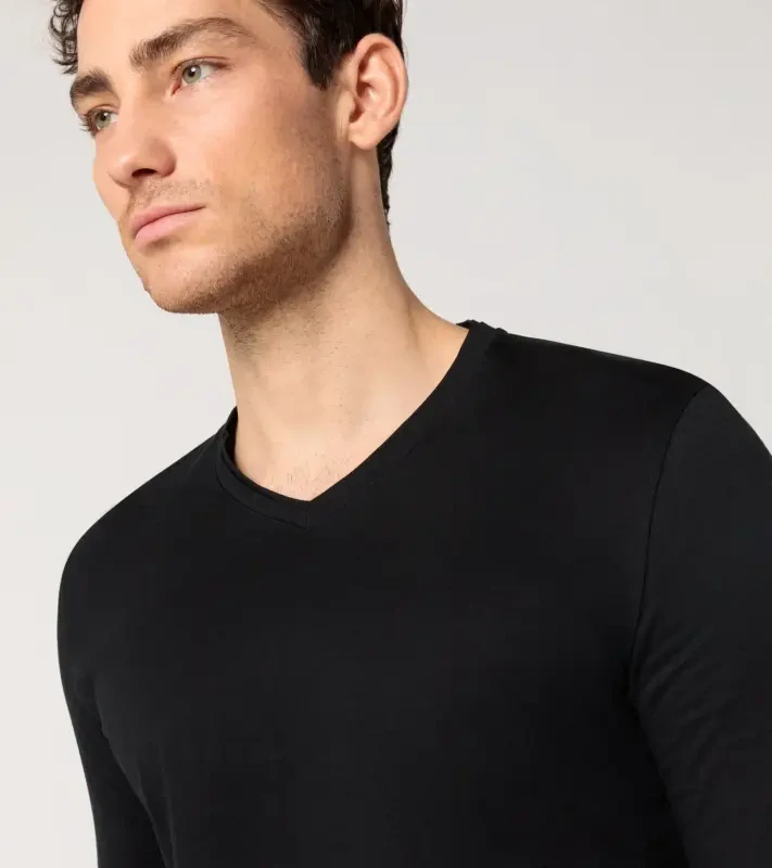 PORSCHE DESIGN Long-sleeve V-neck T-shirt Tričko s dlouhým rukávem a výstřihem do V černá