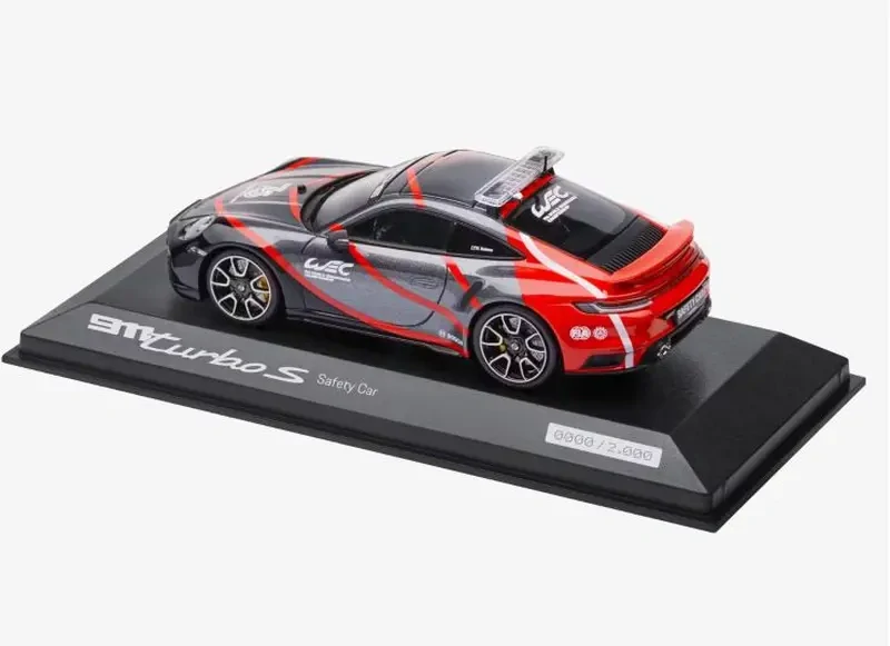 PORSCHE 911 Turbo S (992) WEC Safety Car Ltd Model 1:43 černá