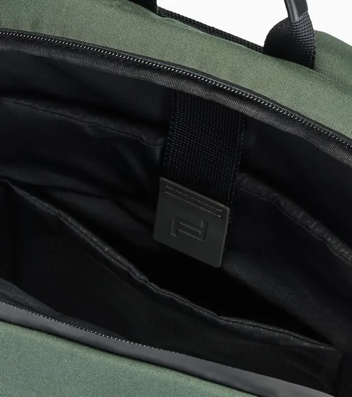PORSCHE DESIGN Urban Eco Backpack S Batoh na záda malý lesní zelená