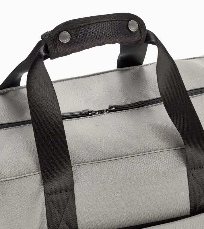 PORSCHE Travel bag Turbo No. 1 Taška cestovní sportovní ledovcová šedá s kostkovanými detaily
