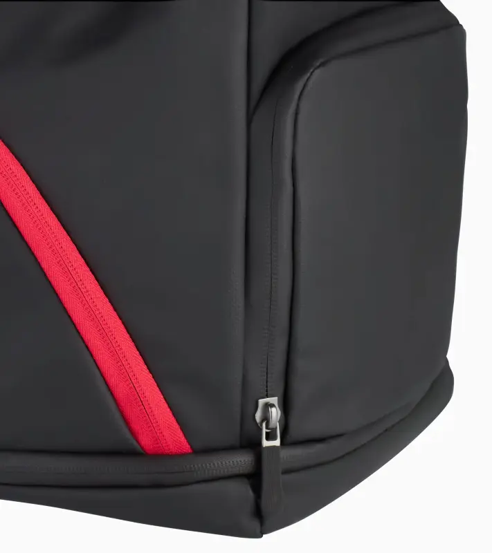 PORSCHE Urban Travel Duffle Bag Taška cestovní sportovní s nastavitelnou délkou černá s logem a červeným potiskem uvnitř