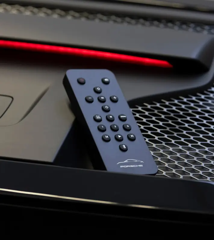 PORSCHE 911 Soundbar 2.0 Audio systém prostorový zvuk černá