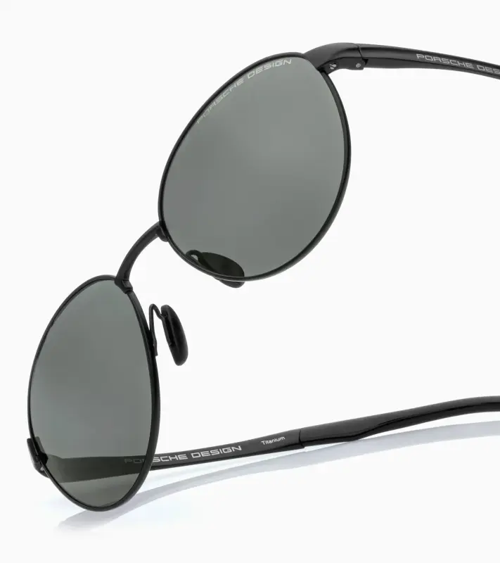 PORSCHE DESIGN Sunglasses P´8985 Sluneční brýle z titanu černé s kouřovými polarizovanými skly