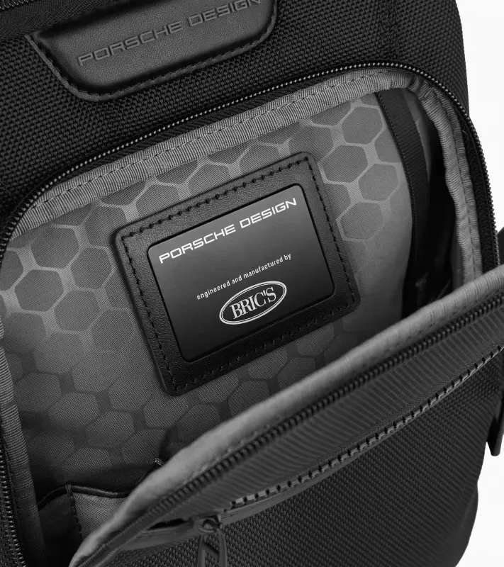 PORSCHE DESIGN Roadster Nylon Shoulder Bag S Taška přes rameno pracovní i cestovní s přihrádkou na tablet a organizérem černá