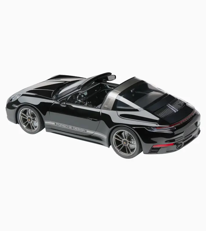 PORSCHE 911 Targa 4 GTS (992) 50 Years of PD Model 1:18 černý