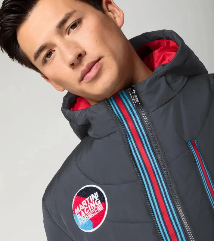 PORSCHE Quilted jacket MARTINI RACING® Bunda prošívaná doplněná detaily v ikonických barvách sportovních vozů tmavě modrá