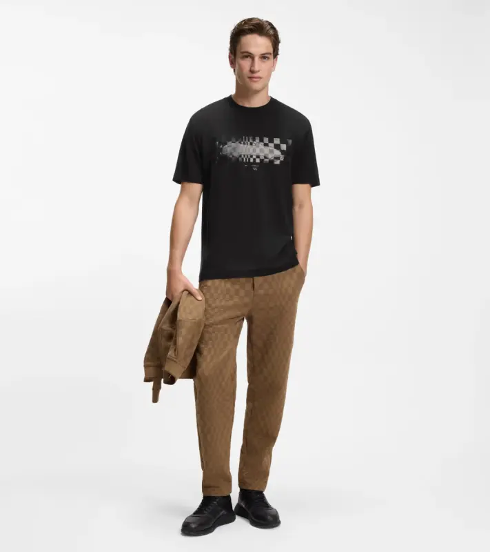 PORSCHE DESIGN T-shirt with gloss artwork Porsche x BOSS Tričko sportovně laděné s výstřihem ke krku černé s grafikou