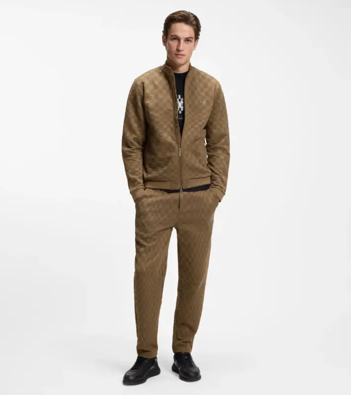 PORSCHE DESIGN Zip-up Sweatshirt with Pascha-check Jacquard Porsche x BOSS Svetr mikina na zip se žakárovým vzorem šachovnice a reliéfním logem v hnědé camelce