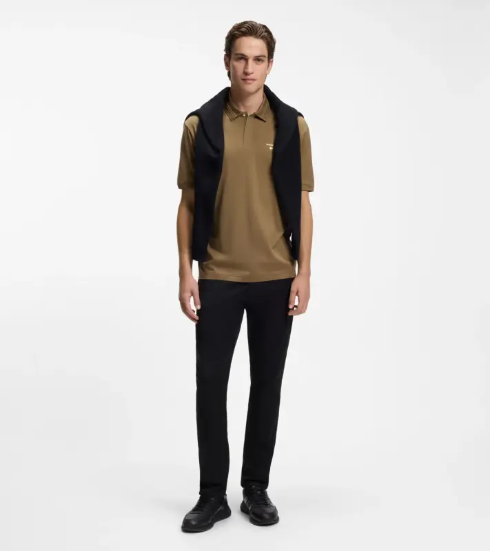 PORSCHE DESIGN Polo Shirt with gloss branding Porsche x BOSS  Polokošile tričko s límečkem a knoflíčky s reliéfní grafikou hnědá camelka