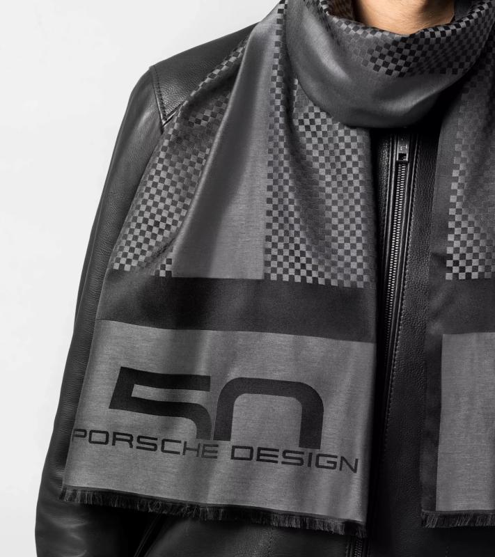 Porsche Design 50Y Chequered Flag Scarf Šála kostkovaná černo šedá
