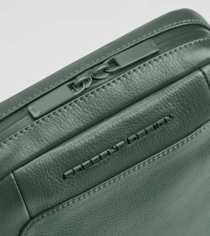 PORSCHE DESIGN Roadster Leather Shoulderbag XS Taška kožená malé velikosti přes rameno zelená