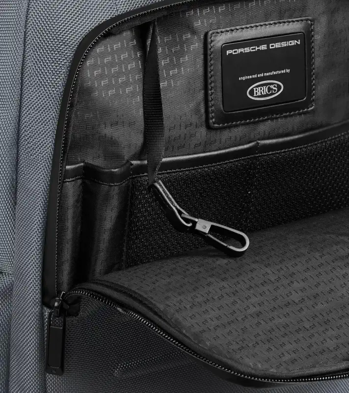 Porsche Design Roadster Pro Backpack L batoh šedý
