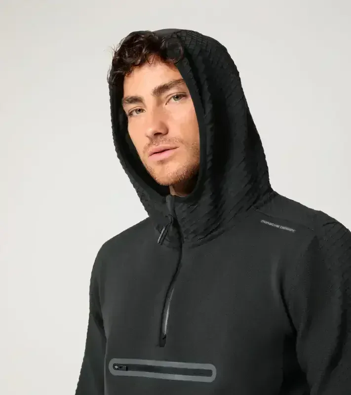 PORSCHE DESIGN EvoKNIT® midlayer jacket Mikina pletená s přední kapsou a kapucí černá