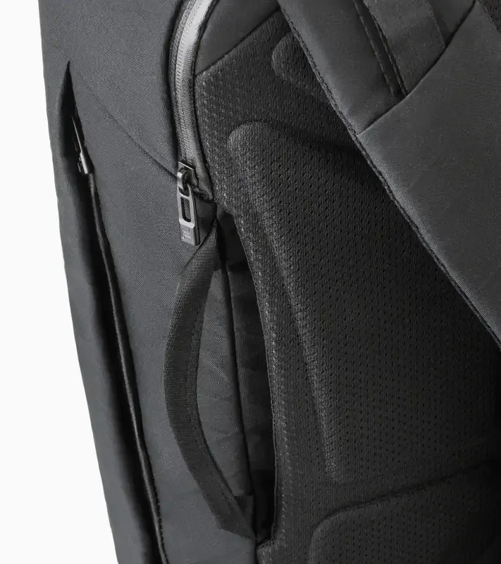 PORSCHE DESIGN X-PAC® sport backpack Batoh sportovně volnočasový černý