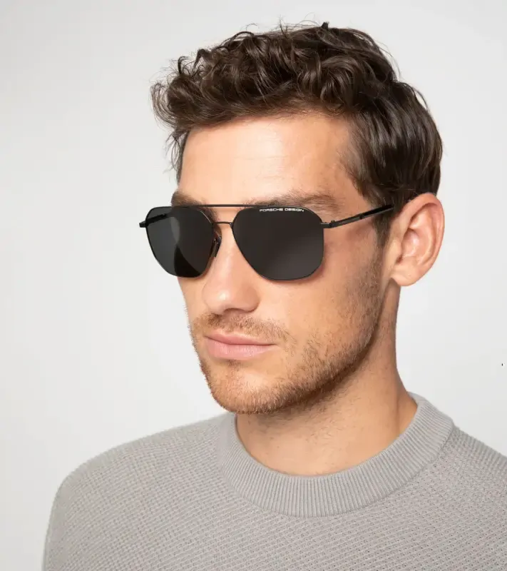 PORSCHE DESIGN Sunglasses P´8967 Sluneční brýle černé se šedými skly polarizované