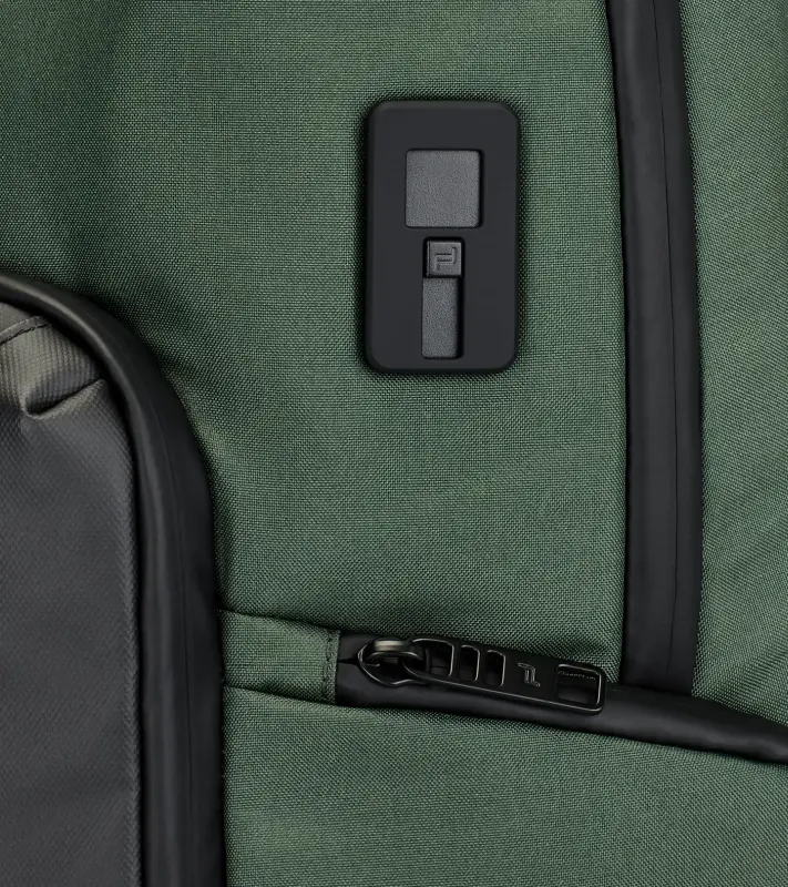 PORSCHE DESIGN Urban Eco Backpack S Batoh na záda malý lesní zelená