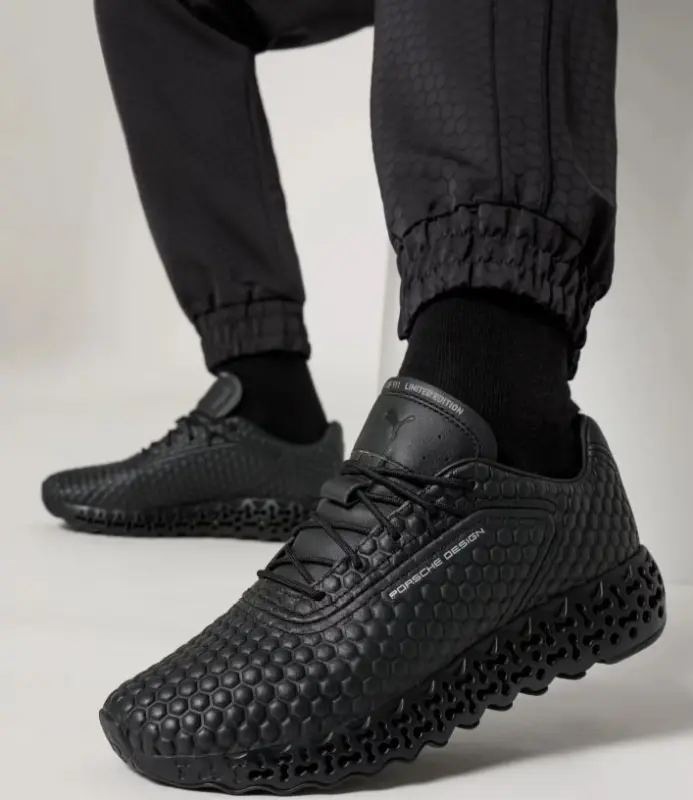 PORSCHE DESIGN XETIC® III Hexagon Trainers Limited Edition Obuv sportovní volnočasová černá