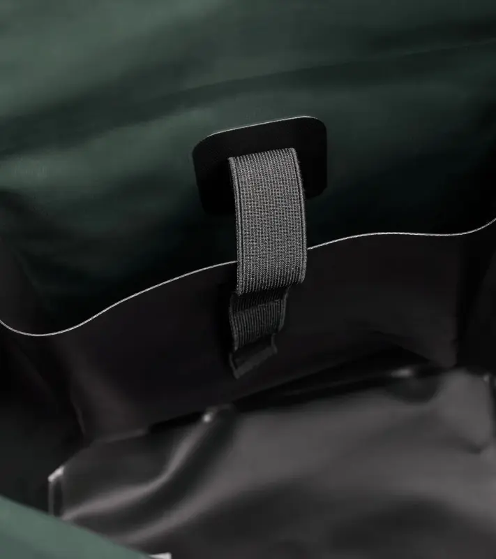 PORSCHE Active 2.0 backpack Batoh víceúčelový s přepážkou pro notebook petrolejová zelená