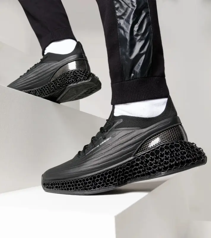 PORSCHE DESIGN 3D MTRX II Trainers Obuv sportovní volnočasová černá