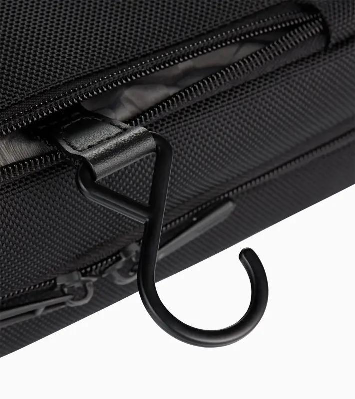 PORSCHE DESIGN Roadster Nylon Washbag Hygienická taška s vnitřním organizérem černá