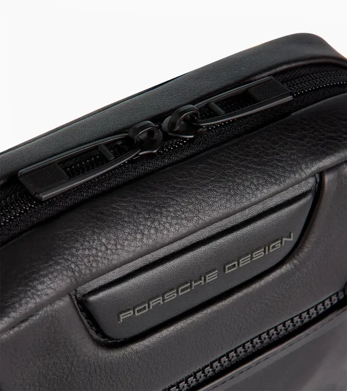 PORSCHE DESIGN Roadster Leather Shoulder Bag XS Taška přes rameno kožená na drobnosti černá