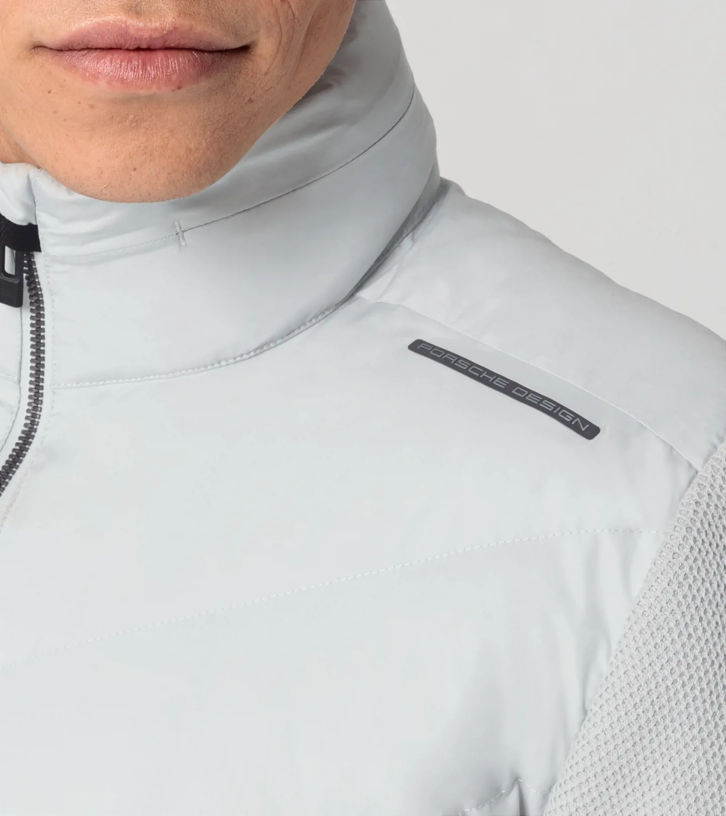 PORSCHE DESIGN Hybrid Jacket Volnočasová prošívaná bunda s pletenými rukávy popelavě šedá