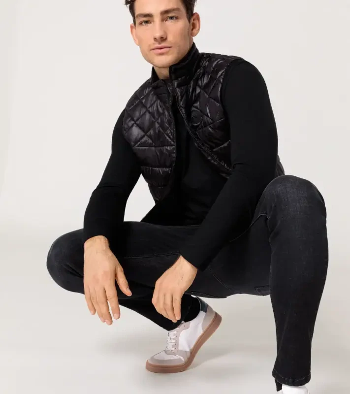 PORSCHE DESIGN Lightweight vest Vesta prošívaná odlehčená na zip černá