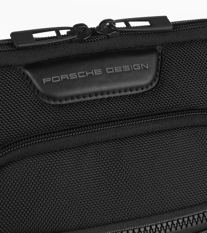 PORSCHE DESIGN Roadster Nylon Shoulder Bag S Taška přes rameno pracovní i cestovní s přihrádkou na tablet a organizérem černá