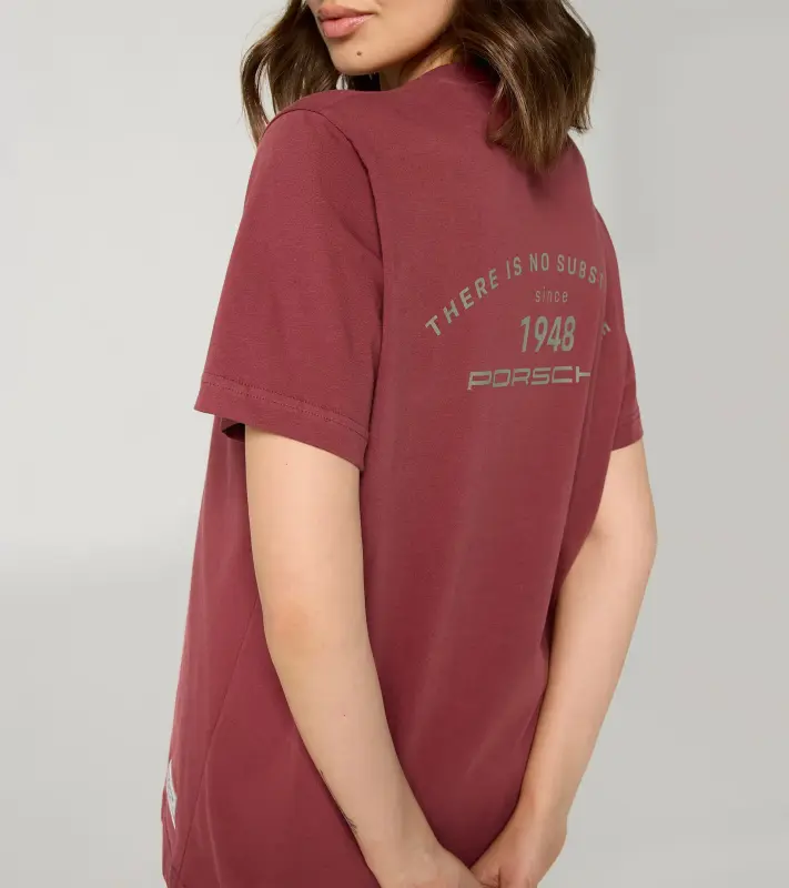 PORSCHE T-Shirt There Is No Substitute Unisex Tričko s kulatým výstřihem volnočasové sportovní bavlněné v pastelově červené