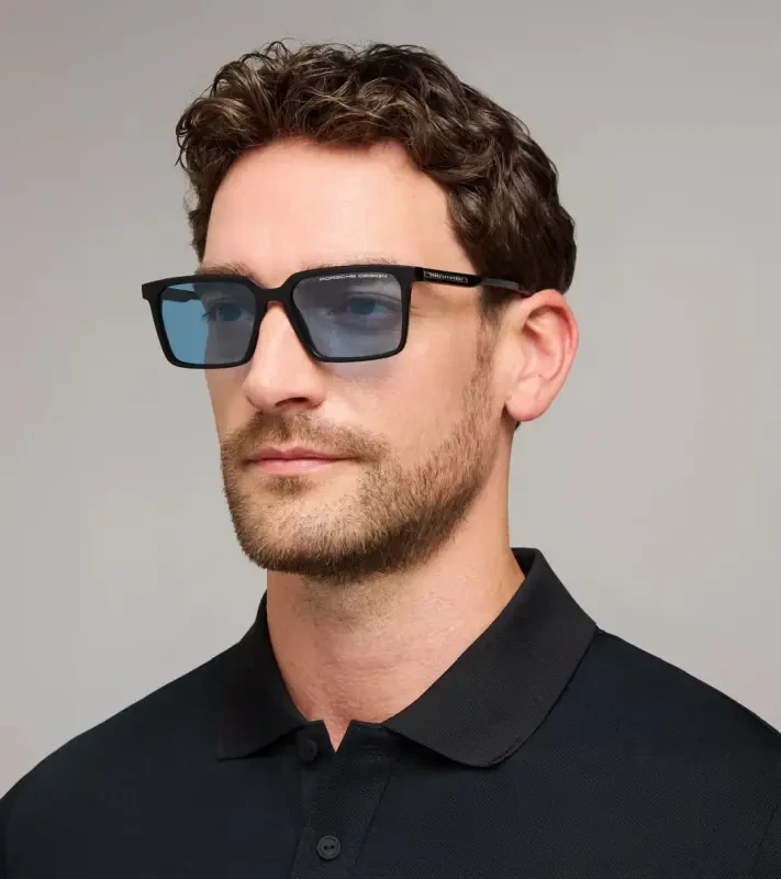 PORSCHE DESIGN P´86024 Sunglasses EDITION A #1 Uni Sluneční brýle nadčasového klasického tvaru černé se světle modrými skly