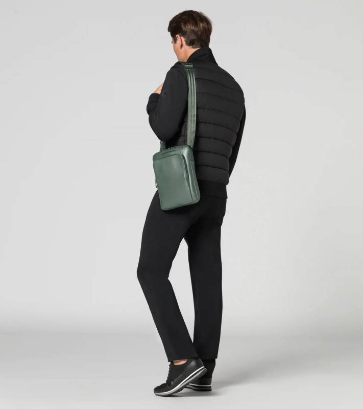 PORSCHE DESIGN Roadster Leather Shoulderbag S Taška kožená menší velikosti přes rameno zelená