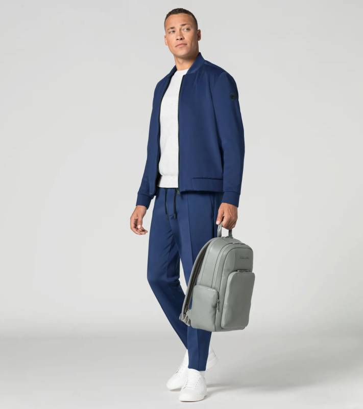 PORSCHE DESIGN Roadster Leather Backpack M1 Batoh střední velikosti kožený manažerský šedý