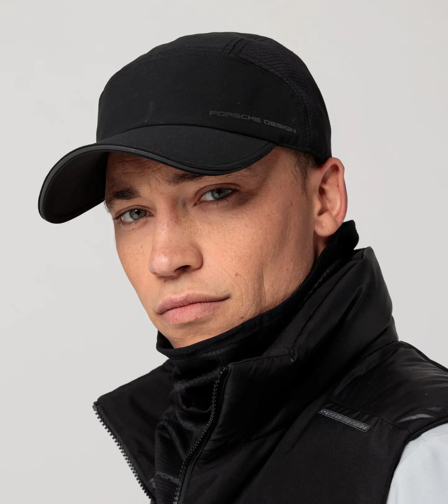 PORSCHE DESIGN Active Cap Pack Čepice kšiltovka v setu s nákrčníkem černá