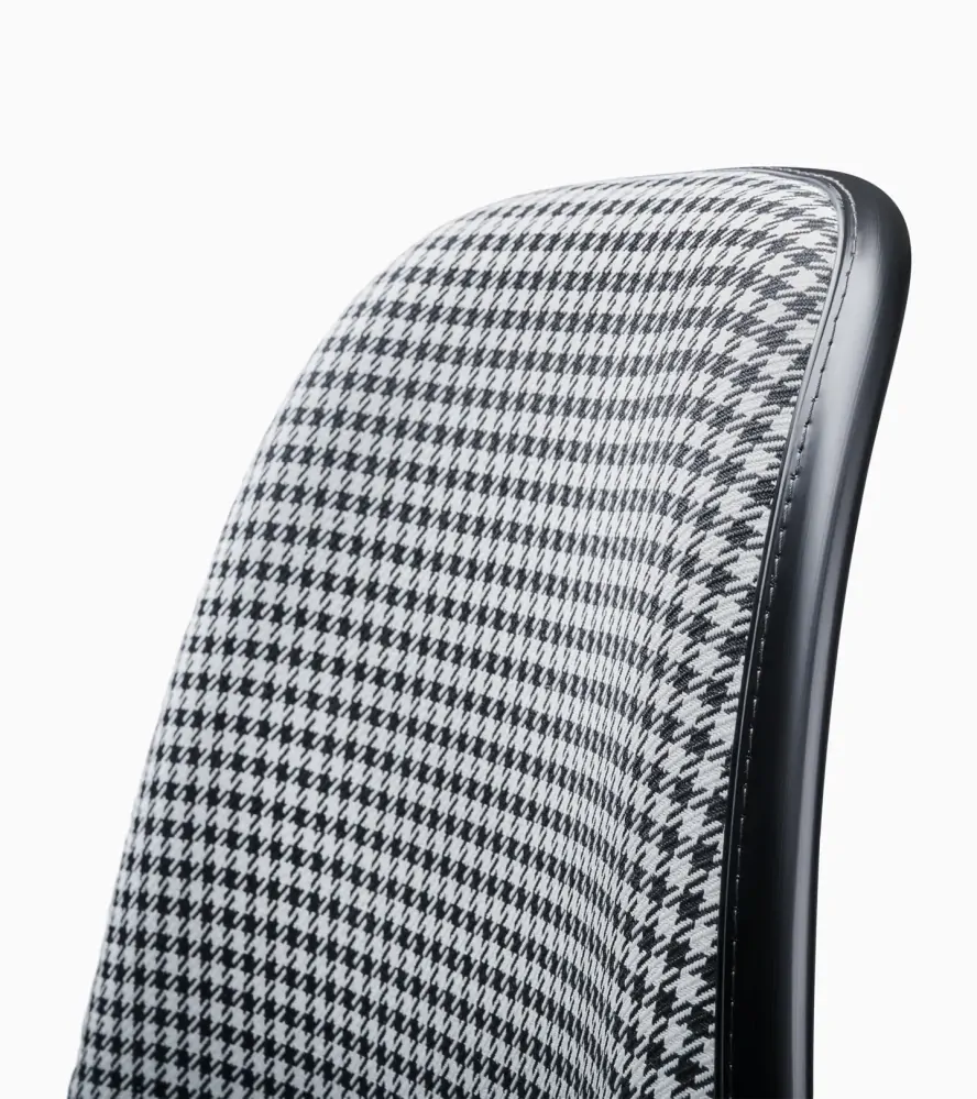 Porsche Eames Plastic Side Chair Pepita Edition židle LE